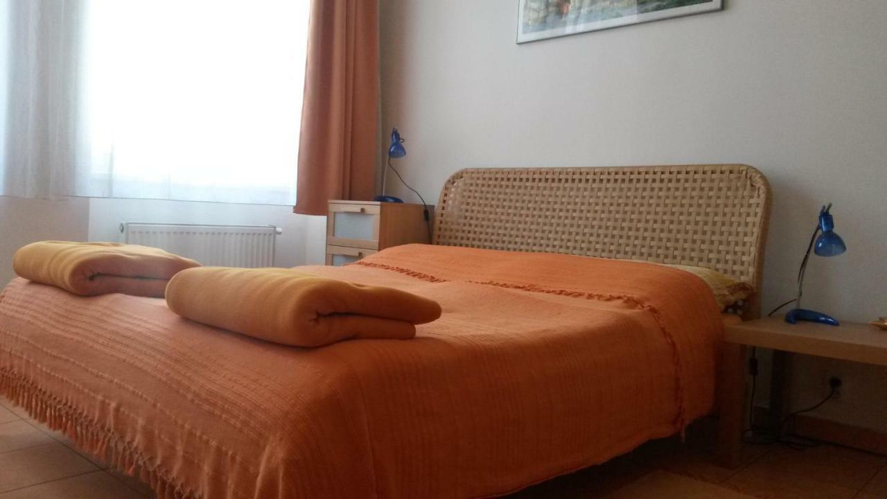 Aparthotel City 5 Praga Esterno foto